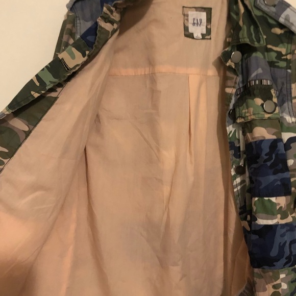 GAP camo lined jacket - Picture 5 of 5